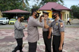 Dua Batal, 26 Anggota Polres Jeneponto yang Naik Pangkat Disiram Mobil Damkar