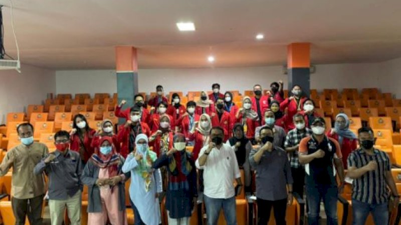 Mahasiswa peserta Kuliah Kerja Nyata (KKN) Tematik Universitas Hasanuddin (Unhas) gelombang 106 tahun 2021.
