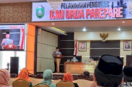 Taufan Pawe Hadiri Pelantikan ICMI Orda Kota Parepare Periode 2021-2026