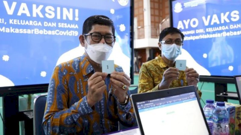 Vaksinasi berlangsung di Balairung I Wayan Bendhi Kampus Poltekpar Makassar, Selasa (6/7/2021).