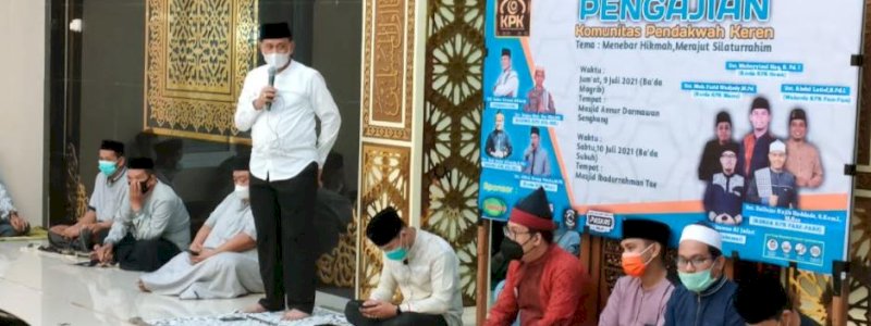 Hadiri Pengajian "KPK", Bupati Wajo Ajak Sinergi Sukseskan Gerakan Masjid Cantik