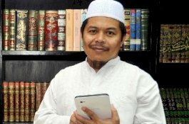 Tangis Ustaz Yusuf Mansur Kembali Pecah, KH Lutfi Fathullah Menambah Panjang Daftar Ulama Wafat