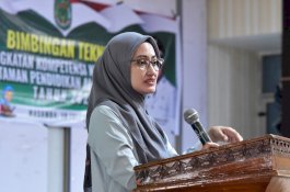 Bupati Luwu Utara Minta Guru TPA Jadi Pelopor Penegakan Protokol Kesehatan