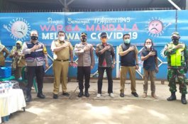 Terobosan Baru, Polsek Mamajang Gelar Vaksinasi Mobile untuk Masyarakat