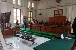 Pembacaan Tuntutan Agung Sucipto Setengah Jalan, Listrik Padam Hentikan Sidang PN Makassar 
