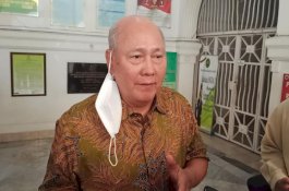 Sentilan Kuasa Hukum Agung Sucipto: Jangan Jadikan Kontraktor sebagai ATM