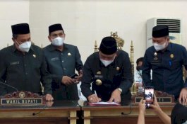 Bupati Wajo Komitmen Kawal dan Perjuangkan Nasib Honorer K2