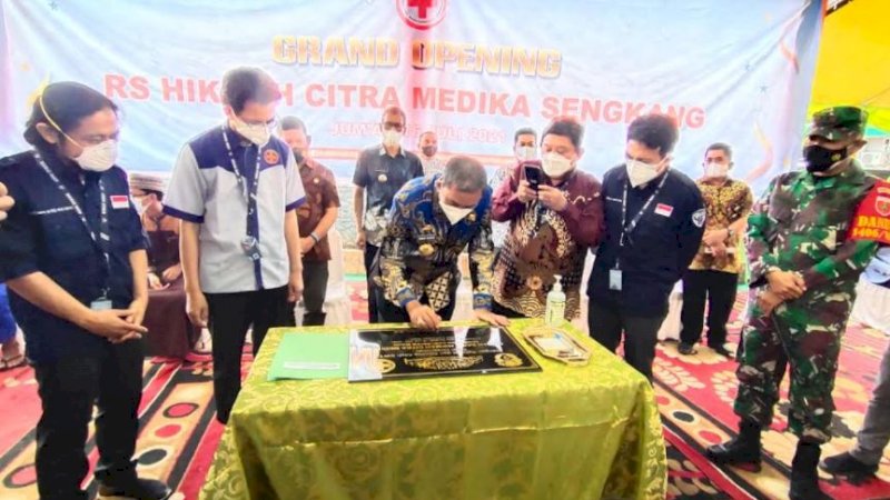 Bupati Wajo, Amran Mahmud, meresmikan Rumah Sakit (RS) Hikmah Citra Medika Sengkang, Jumat (16/7/2021).