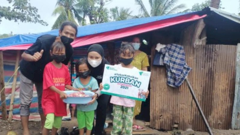 Dompet Dhuafa Sulsel Tebar Hewan Kurban ke Korban Gempa Majene hingga Banjir Jeneponto