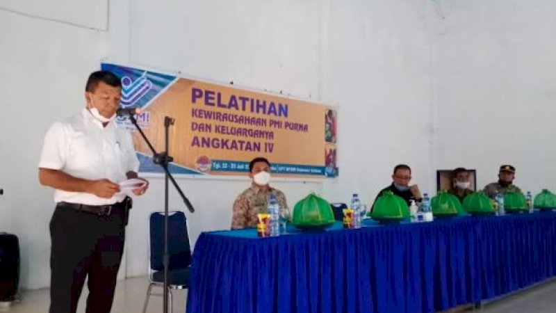 Bupati Bulukumba, Andi Muchtar Ali Yusuf, hadir dalam pelatihan kewirausahaan BP2MI Sulsel di Kabupaten Bulukumba, Jumat (23/7/2021).