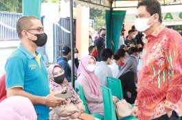 Bupati Barru Pantau Program Kebut Vaksin