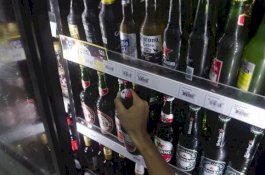 Ada Toko Jual Minuman Alkohol Dekat Sekolah di Batu Putih, Dinas Perdagangan Sebut Ada Izin, PTSP Heran