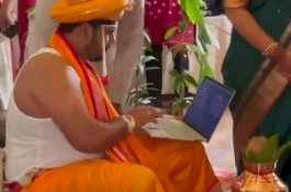 Pengantin Pria Asyik Main Laptop saat Resepsi, Begini Reaksi Mempelai Wanita