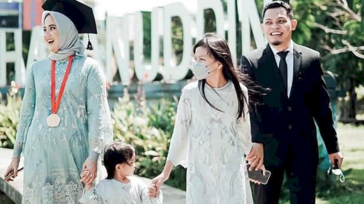 Putri Sulungnya Samai Gelar Ibu, Bupati Barru Ucap Syukur