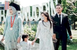 Putri Sulungnya Samai Gelar Ibu, Bupati Barru Ucap Syukur