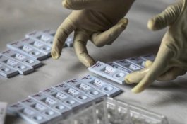 Dokter Wanita Ini Heran Tiga Kali Terinfeksi Covid-19 walau Sudah Divaksinasi Lengkap