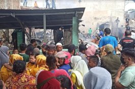 Enam Penghuninya Keluar, Rumah dan Dua Unit Motor Hangus Rappocini