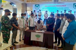 Dihadiri Bupati, Ini Alasan Pengurus Pemuda Tani HKTI Maros Dilantik di Mal