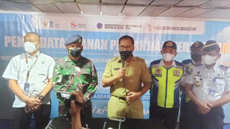 Maksimalkan Penggunaan Isolasi Apung KM Umsini, Pemkot Makassar Libatkan Tentara dan Polisi