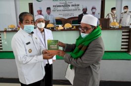 Disaksikan Bupati Sidrap, Pengurus Cabang Ittihad Persaudaraan Imam Masjid Dikukuhkan