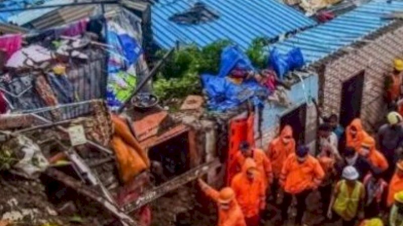 Bergegas Pulang ke Rumah Ambil Ponsel dan Uang, Pria Ini Terkubur Longsor Bersama 29 Lainnya