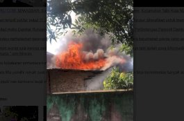 Satu Rumah Terbakar di Tallo, 17 Unit Armada Damkar Dikerahkan
