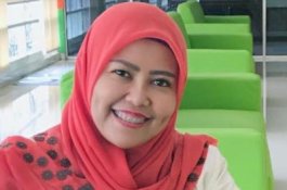 Untuk Orang Tua, Dokter Spesialis Anak RSUD Parepare Tunjukkan Bahaya Gadget bagi Anak