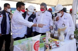 Kementan Bikin Heboh Jelang HUT RI, Jokowi Lepas Produk Pertanian Senilai Rp7,29 Triliun dari 17 Lokasi