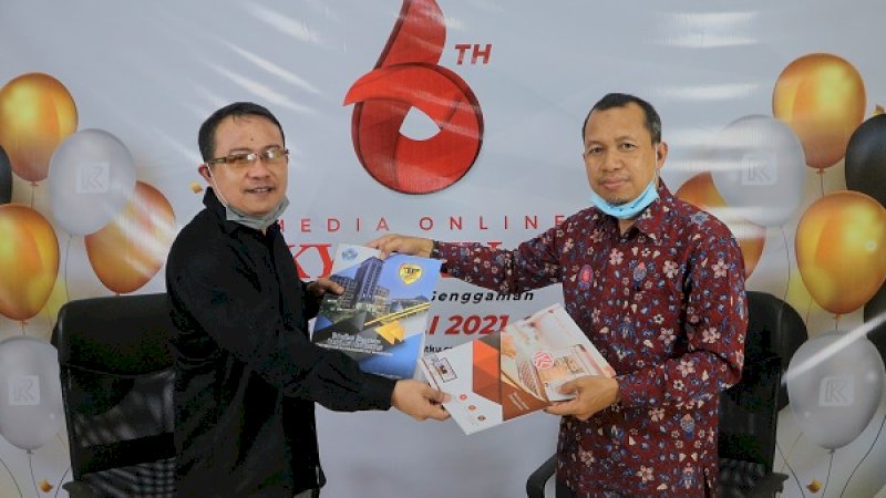 Direktur Utama Rakyatku.com, Subhan Yusuf, dan Ketua Prodi Teknologi Pendidikan FKIP Unismuh Makassar, Muhammad Nawir