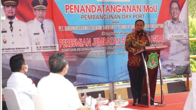 Plt Gubernur Sulsel, Andi Sudirman Sulaiman, saat berada di Kabupaten Sidrap, Kamis (19/8/2021).