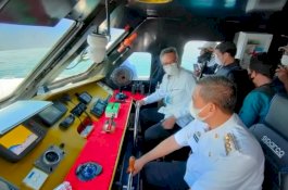 Bupati Wajo Luncurkan Pelayaran Perdana Kapal Fiber Express Bahari 99