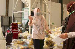 Plt Kepala Dinsos Makassar Ajak Masyarakat Kawal Penyaluran Bansos Covid APBD Tahun 2021