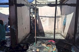 Heroik! Api Sudah Jatuh di Dekatnya, Ibu Selamatkan Bayinya dari Kebakaran