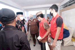 Giliran Tahanan Kejari Gowa Disuntik Vaksin