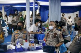 Pelayanan Cepat, Enaknya Jalan-Jalan Sambil Urus SIM di Mal NIPAH