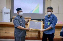 Pemkot Parepare Diganjar Penghargaan oleh BPJS Ketenagakerjaan