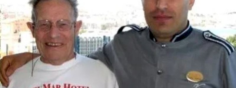 Berteman dengan Tamu Kaya, Porter Ini Kebagian Harta Warisan