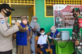 Pertama untuk Tingkat Tsanawiah, Pelajar Madrasah Manongkoki Jalani Vaksinasi