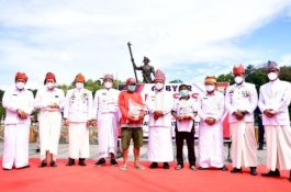 Plt Gubernur Sulsel Apresiasi Gebyar Bansos Gotong Royong di Toraja