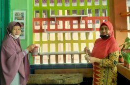 Hari Aksara Internasional, Guru-Guru SDN Kalukuang IV Makassar Benahi Pojok Baca
