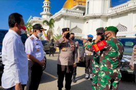 Kue Tradisional Barongko dan Katiri Sala serta Kudapan Asin Tunggu Presiden Jokowi di Wajo