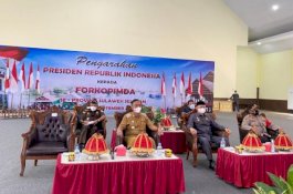 Terima Kunjungan Presiden Jokowi, Bupati dan Wakil Bupati Wajo Berbagi Tugas