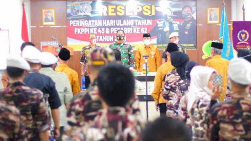 Resepsi hari ulang tahun HHUT) Forum Komunikasi Putra Putri Purnawirawan TNI Polri (FKPPI) Kota Parepare di Aula Makodim 1405 Parepare, Minggu (11/9/2021).