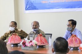 Pimpin Coffee Morning di Kantor Samsat, Bupati Jeneponto Minta ASN Pengguna Randis Segera Bayar Pajak