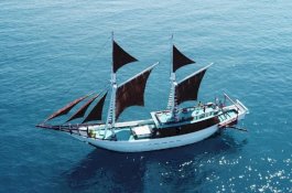 Ikon Pinisi Pantai Losari Jadi Sorotan Publik, BPPD Sulsel Angkat Bicara