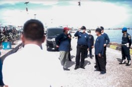 Abdul Hayat Dorong Kesadaran Masyarakat Terkait Pengguna Transportasi Laut