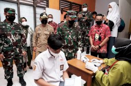 Pemkab Gowa Bareng Kodim Vaksin 5.250 Pelajar di Tujuh Lokasi