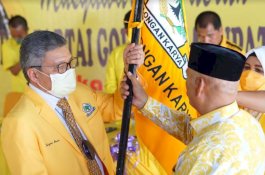 Calon Lain Tak Kembalikan Formulir, Muslimin Bando Kembali Pimpin Golkar Enrekang