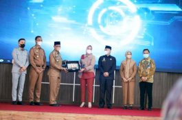 Pemkab Wajo Kerja Sama Bank Mandiri Luncurkan e-PBB dan PAM Premium