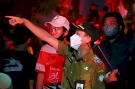 Gerak Cepat, Camat Makassar Tinjau Lokasi Kebakaran di Kelurahan Maradekaya